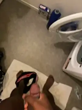 Snapshot of damien954 chatting on 12.16.25 damien954 online show from 12.16.25