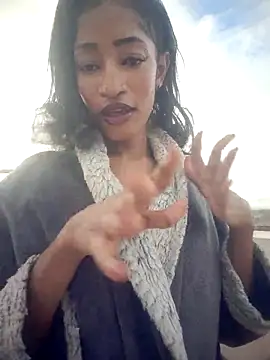 Snapshot of GoddessVee chatting on 04.12.26 GoddessVee online show from 04.12.26