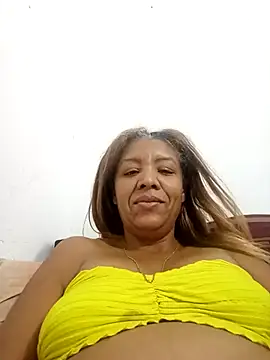 Snapshot of Surreyaa chatting on 03.20.25 Surreyaa online show from 03.20.25