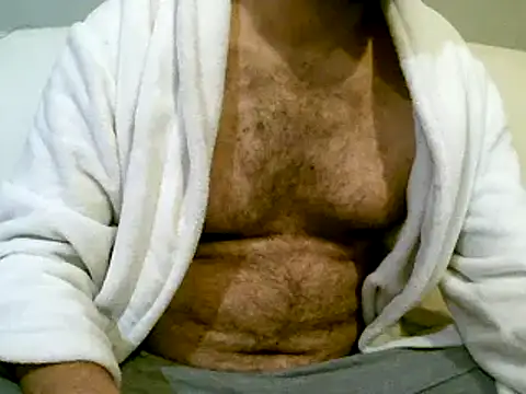 Snapshot of pollarikaaa chatting on 11.30.25 pollarikaaa online show from 11.30.25