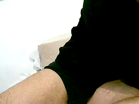 Snapshot of pollarikaaa chatting on 12.02.25 pollarikaaa online show from 12.02.25