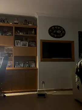 Snapshot of Kamaleonix chatting on 11.22.25 Kamaleonix online show from 11.22.25