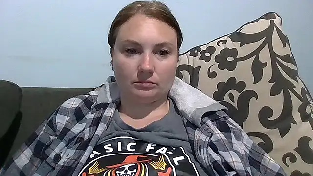 MilfyMrsRobinson online show from 11.21.25