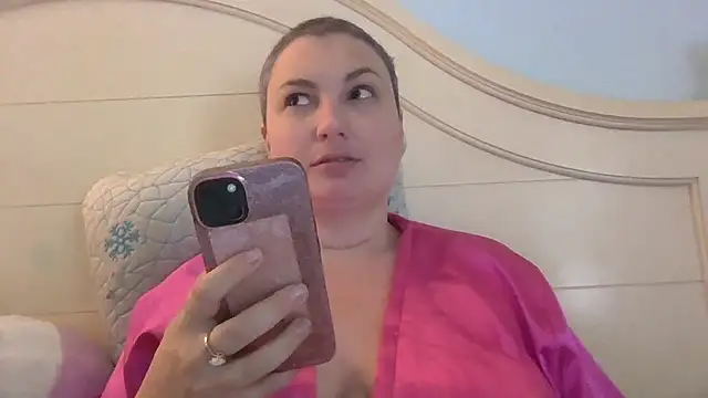 MilfyMrsRobinson online show from 07.23.26