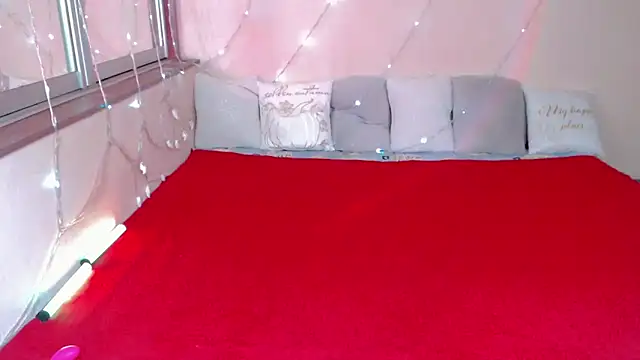 LizaSenri online show from 02.13.26