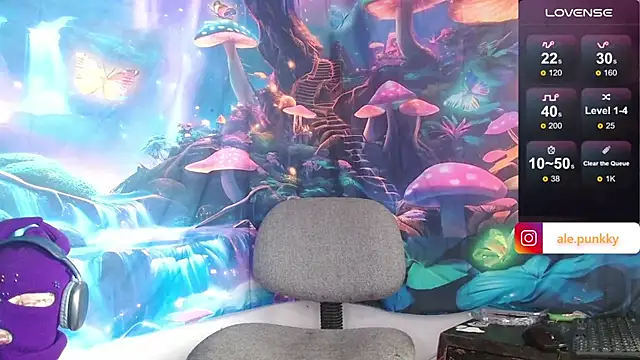 charlotbelucci  online show from 02.03.25