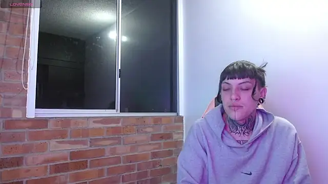 charlotbelucci  online show from 11.09.25