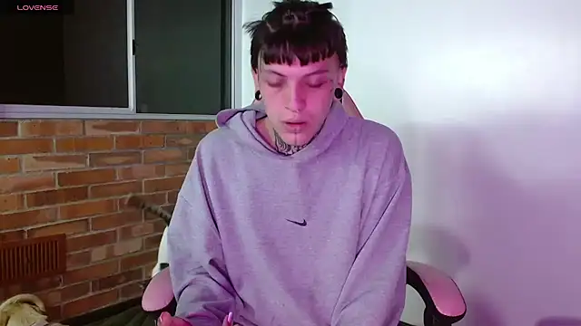 charlotbelucci  online show from 11.13.25