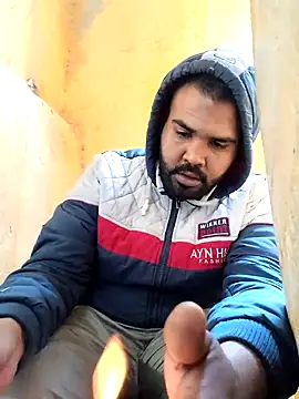 Snapshot of ListedLoin chatting on 02.10.25 ListedLoin online show from 02.10.25