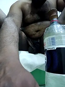 Snapshot of ListedLoin chatting on 02.22.25 ListedLoin online show from 02.22.25