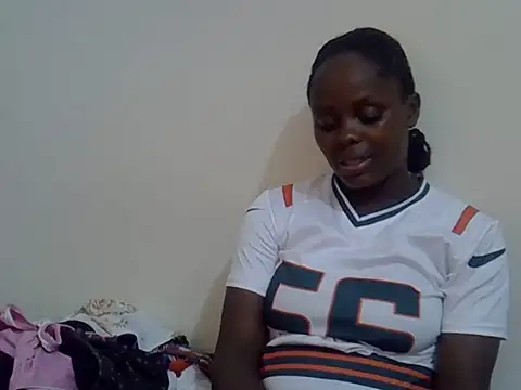 Snapshot of HOT-JAZMINE chatting on 06.21.26 HOT-JAZMINE online show from 06.21.26