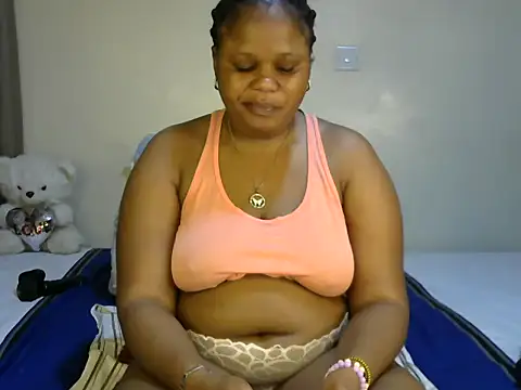 ebony Catalia online show from 10.20.25