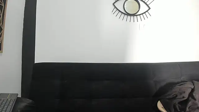 EmilyGomezLS online show from 03.29.26