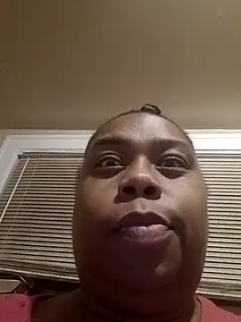 Snapshot of pinkpassionpleaser chatting on 01.31.25 pinkpassionpleaser online show from 01.31.25