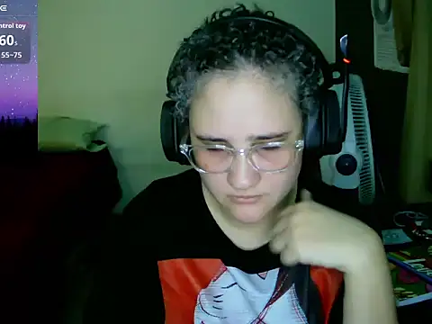 Snapshot of lolalicious_758 chatting on 10.03.25 lolalicious 758 online show from 10.03.25