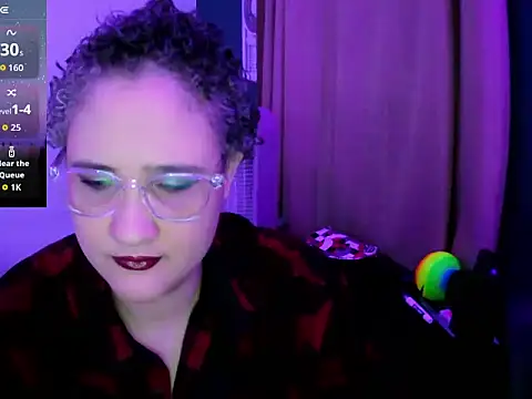 Snapshot of lolalicious_758 chatting on 10.26.25 lolalicious 758 online show from 10.26.25