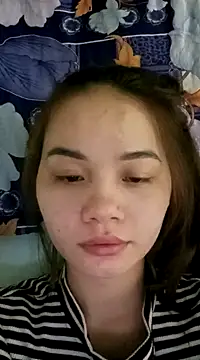 Ngoc-Trinh online show from 01.22.25