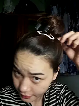 Ngoc-Trinh online show from 03.15.25