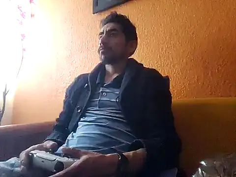Angel Coronel online show from 12.05.24