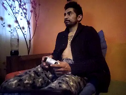 Angel Coronel online show from 12.06.24
