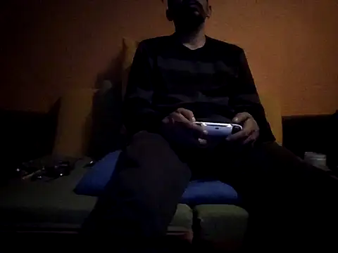 Angel Coronel online show from 02.14.25