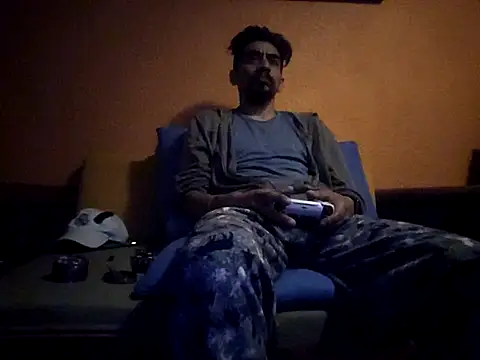 Angel Coronel online show from 02.18.25