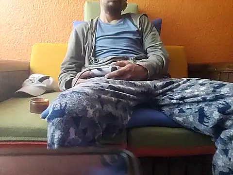 Angel Coronel online show from 02.18.25