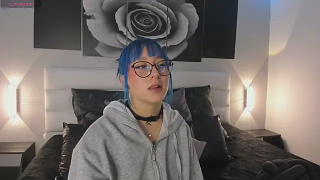 sofi bakerr online show from 09.23.25