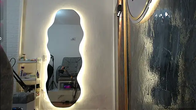 salome  lopez  online show from 12.03.25