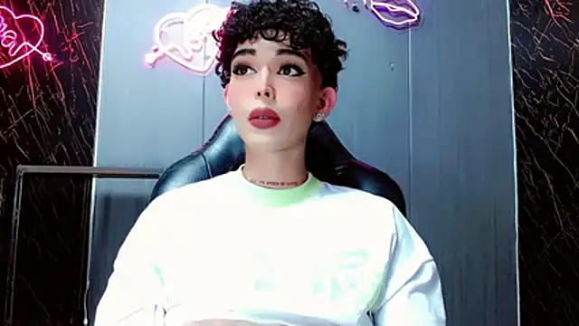 Marian LV online show from 11.23.25