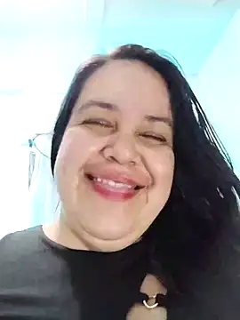 lunanataly online show from 02.15.25