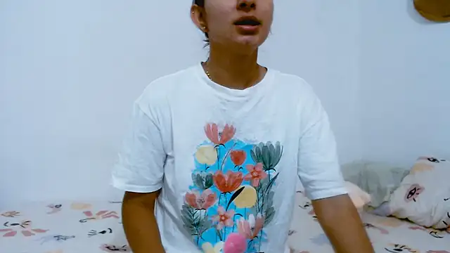 Alyson0001 online show from 02.05.25