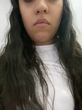 Snapshot of Salome_golvert chatting on 12.16.24 Salome golvert online show from 12.16.24