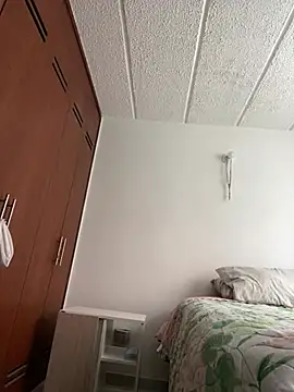 Snapshot of Salome_golvert chatting on 12.18.24 Salome golvert online show from 12.18.24