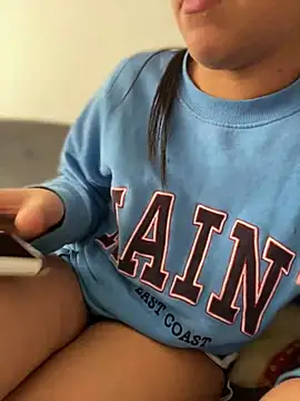 Snapshot of Salome_golvert chatting on 12.18.24 Salome golvert online show from 12.18.24