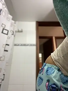 Snapshot of Salome_golvert chatting on 01.20.25 Salome golvert online show from 01.20.25