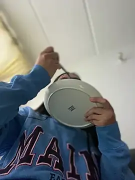 Snapshot of Salome_golvert chatting on 02.18.25 Salome golvert online show from 02.18.25