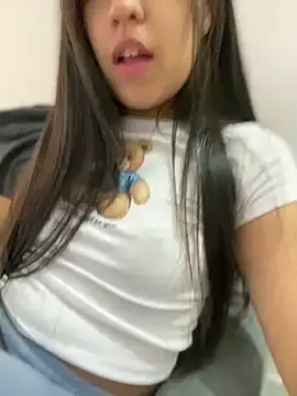 Snapshot of Salome_golvert chatting on 02.20.25 Salome golvert online show from 02.20.25