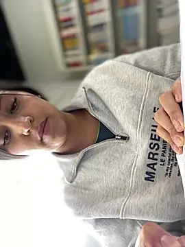 Snapshot of Salome_golvert chatting on 03.14.25 Salome golvert online show from 03.14.25