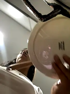 Snapshot of Salome_golvert chatting on 09.11.25 Salome golvert online show from 09.11.25