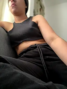 Snapshot of Salome_golvert chatting on 09.22.25 Salome golvert online show from 09.22.25