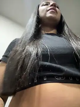 Snapshot of Salome_golvert chatting on 09.26.25 Salome golvert online show from 09.26.25