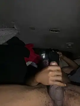 SlimeCrownzOut5 online show from 12.24.24