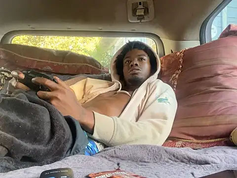 SlimeCrownzOut5 online show from 10.09.25