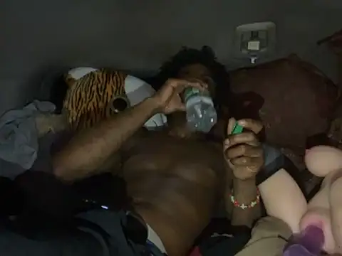 SlimeCrownzOut5 online show from 11.14.25