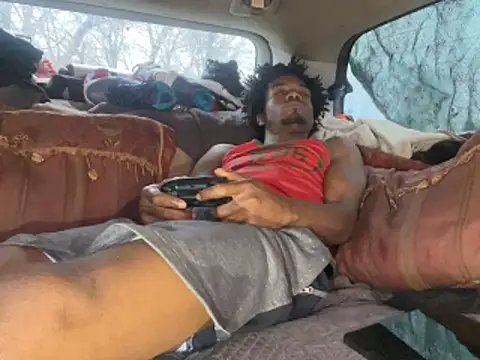 SlimeCrownzOut5 online show from 02.14.26