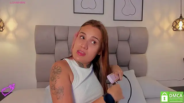 Susan-Sweet-7 online show from 04.17.26