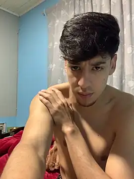 Snapshot of Malditofierro chatting on 11.12.25 Malditofierro online show from 11.12.25