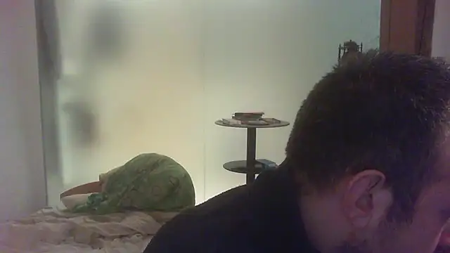 Snapshot of Mike_12hot chatting on 10.04.25 Mike 12hot online show from 10.04.25