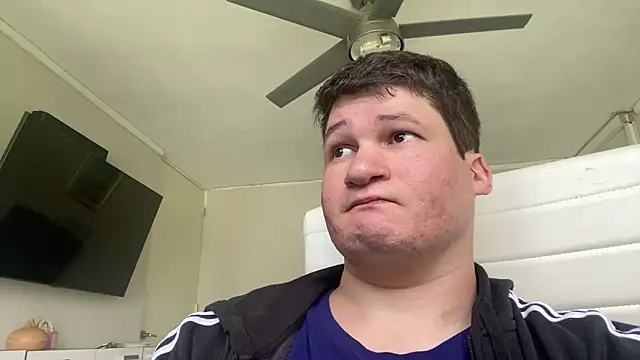 Snapshot of Lorenzo_hernandez chatting on 01.13.25 Lorenzo hernandez online show from 01.13.25